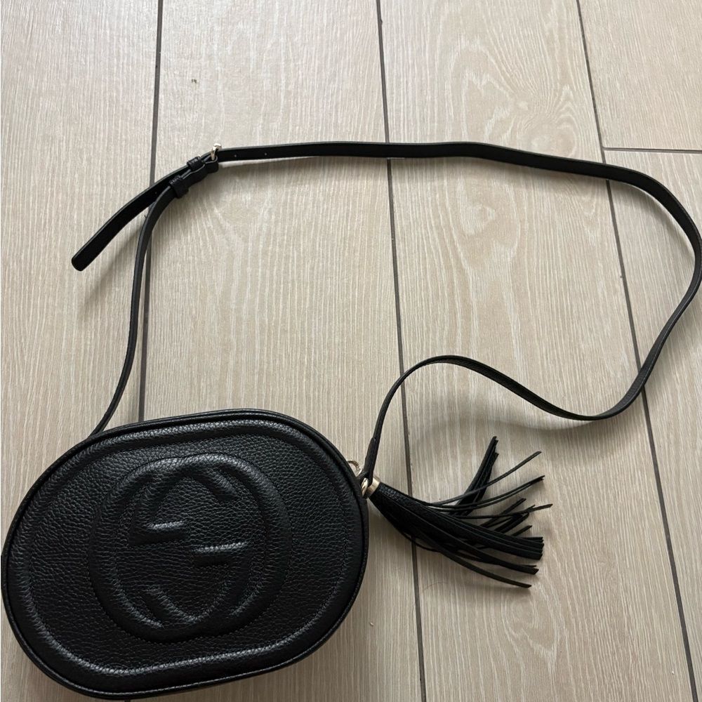 Brand new Gucci Black Leather Crossbody Bag comes with dustbag and box - Picture 2 of 13